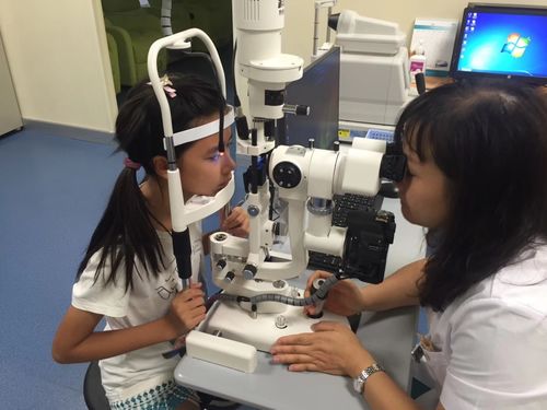 孩子宅在家近视度数涨得快怎么办 顺德爱尔眼科为您支招