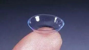 近视矫正验光为什么要散瞳才准确 眼镜店的莫非不准 宁德眼科医生这样说