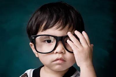 分之道网校 当代青少年预防近视，不等于拒绝电子产品